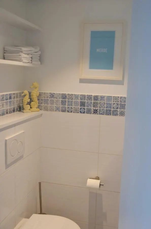 גרימו Maison D'Azur 0*,