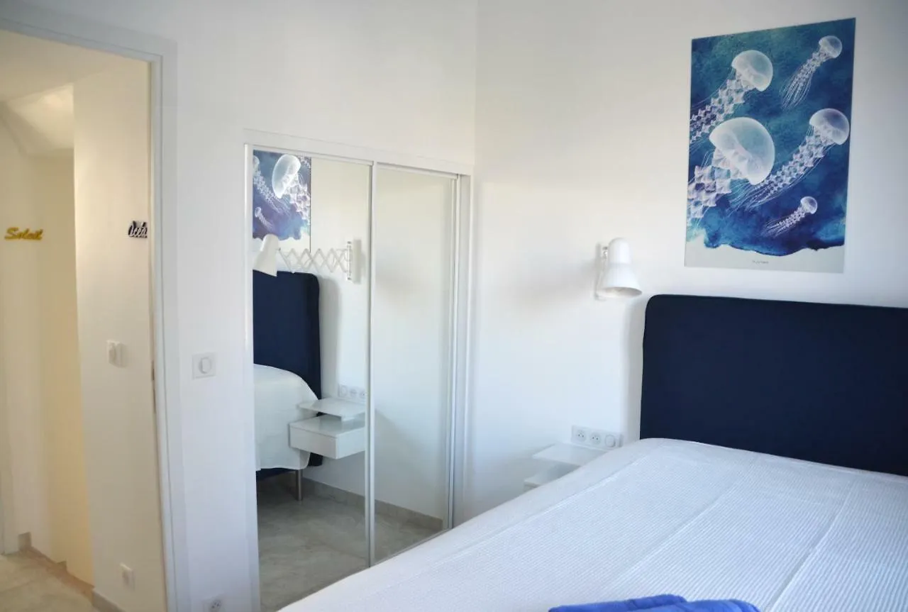 גרימו Maison D'Azur