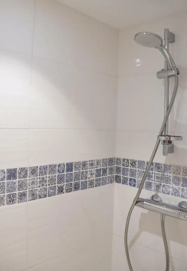 בית נופש גרימו Maison D'Azur
